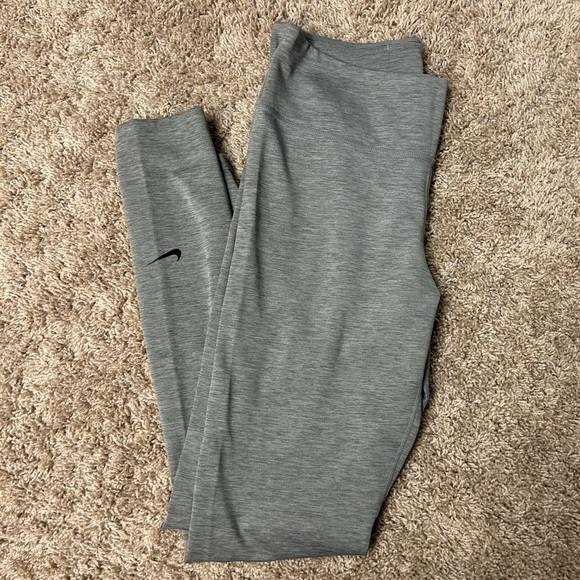 NIKE WOMENS MIDRISE LEGGINGS IN GREY (SIZE L) - Picture 2 of 5